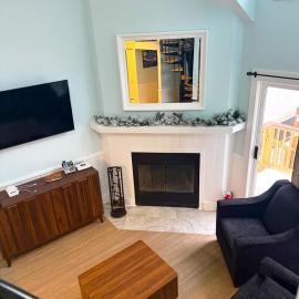 Whistlepunk #43: 1 bedroom with Loft, Slopeside, hotel in Snowshoe