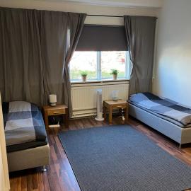 Trevlig lägenhet centralt i Kumla โรงแรมในKumla