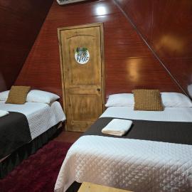 Cabañas Villa Aurora، فندق في Campamento