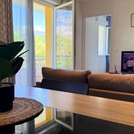 Cozy apartment, hôtel à Château-Arnoux-Saint-Auban