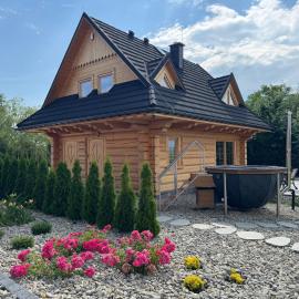 Górskie Przysiółki w Koniakowie - Dom z bala KORONKA