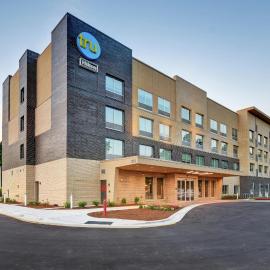 Tru By Hilton Raleigh Durham Airport, hotel v destinaci Morrisville