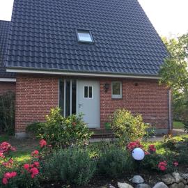 Haus-Hanna-Wohnung-1, hotel v destinácii Nieblum