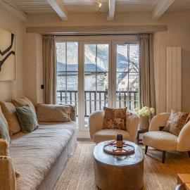Arties Lodge, hotel din Arties