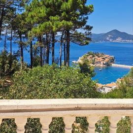 Apartmani Fico II, hotel in Sveti Stefan