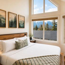 Alpine Hideaway at Alpine Village