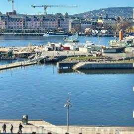 Best location 3 bedrooms Modern apartment sauna, balcony, elevator, and easy access to city center