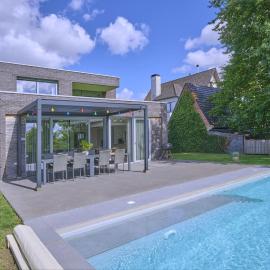 Maison Oscar, hotel v destinaci Tongeren