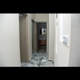 Le mirage, hotel u gradu Tauzar