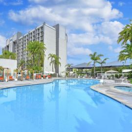 Hilton Irvine/Orange County Airport, hotel en Irvine