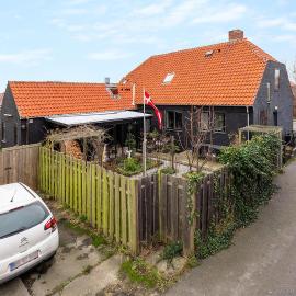 Gorgeous Home In Rønne With Wifi
