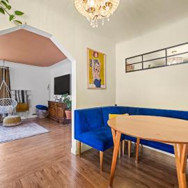 Spacious Home for 7 with BBQ and Fenced Yard