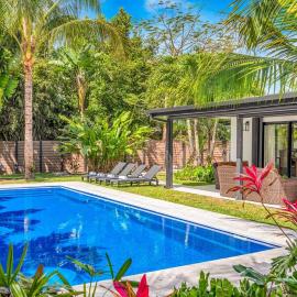 The Oasis Heaven Miami Private Pool Sleeps 14