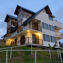 La Casa Bola Ecohotel, hotel 