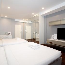 Townhouse 37 in Pratunam Bangkok Soi Ratchaprarop 10, hotel em Pratunam