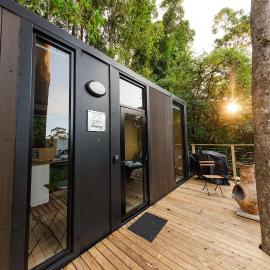 Montville Retreat Milan by Tiny Away