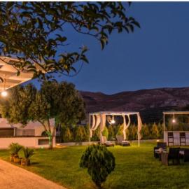 500 sqm Private Garden, Outdoor Kitchen, near Falasarna & Balos Beach