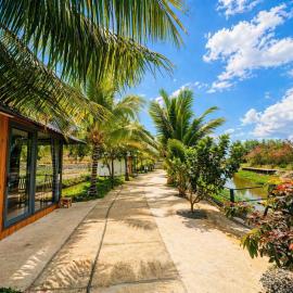 LUA Farmstay