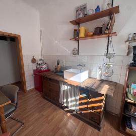 Ferienwohnung - Fahrstuhl - 2 Schlafzimmer - Küche - Wlan - Parkplatz - 6 Schlafplätze - Wanne -