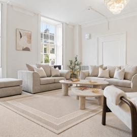 The Residence - Grand 3 Bed apartment, Garden, Parking, hotel in Tetbury