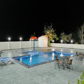 Palette Hotel Orient Greenz by CheckIn, Pench, hotel em Khawāsa