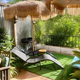 Casa Genil - Barbacoa y Terraza, hotel a Pinos Genil
