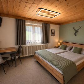 Pension Sonneck, hotel a Pfarrwerfen