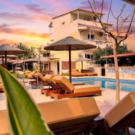 Ivory Luxury Apartments, hotel v destinaci Stalida