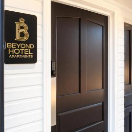 Beyond Hotel & Apartments, hotel a Burnley