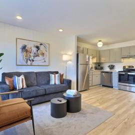 Urban Hideaway Near Downtown Hotspots