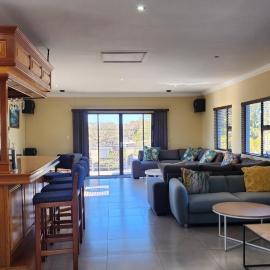 Ntobongwana, hotel in Pinetown