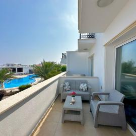 Sea-view apartment with balcony Sea Magic Park, Esentepe, hotel a Ayios Yeoryios