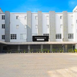 Townhouse Mancheswar Bhubaneswar Formerly Kamla Inn, hotel em Bhubaneshwar
