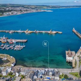 Harbour Watch Cottage - Newlyn Sea View Coastal Stay, hotel a Newlyn