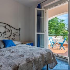 Villa with private garden a stone's throw from the sea, hotel in Porto Recanati