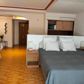 Unique Apartahotel 4-3