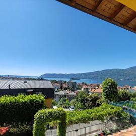Villa Kira 2, hótel í Verbania