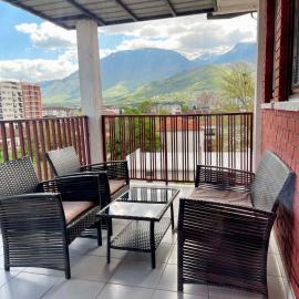 Rooms - near Bus Station, hotel in Peje