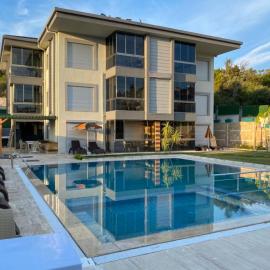 Easy Stay Mia Suites, hotel en Aydın