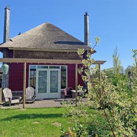 B&B De Rooie Hooimijt, hotel in Ammerzoden