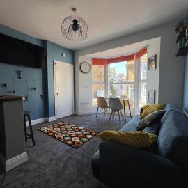 Full Apartment in the Heart of Margate, hotel di Margate