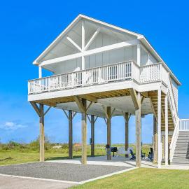 Sleek Home w/ Community Perks on Bolivar Peninsula, hotel in Crystal Beach