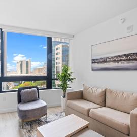 Downtown Miami Condo w Pool & Great Location
