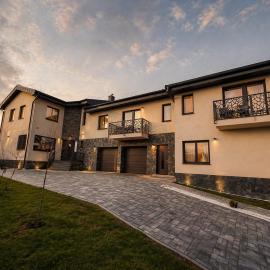 Apartmány Zaky, hotel vo Vrbove