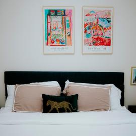 Luxury 2BR Apartment with Pool, Balcony & Parking, hotel v destinácii Cambridge