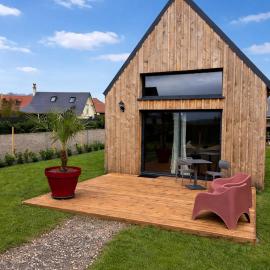Chalet, hotel in Paluel