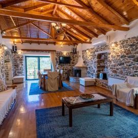 Kamara House, hotel a Tyros
