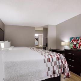 Red Roof Inn & Suites、ステイツボロのホテル