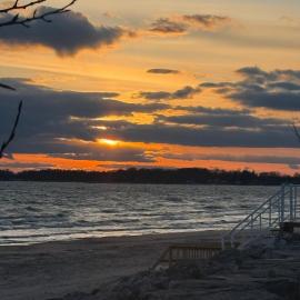 Sherkston Shores Sunset Cottage 1 Min Beach, hotel a Port Colborne