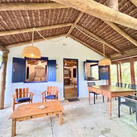 Casa Botanique Jungle Retreat, מלון באבראו